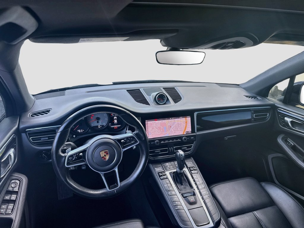 Used 2021 Porsche Macan S AWD/4WD image 25