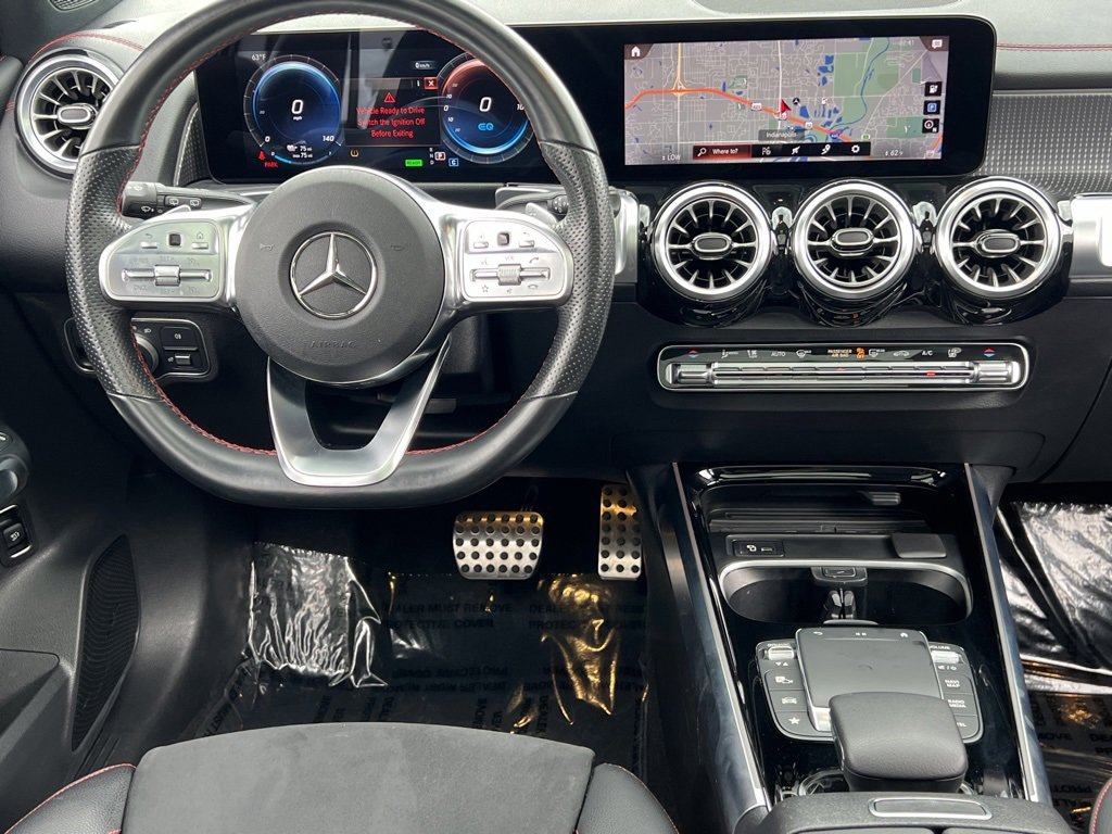 Used 2022 Mercedes-Benz EQB 300 4MATIC image 16