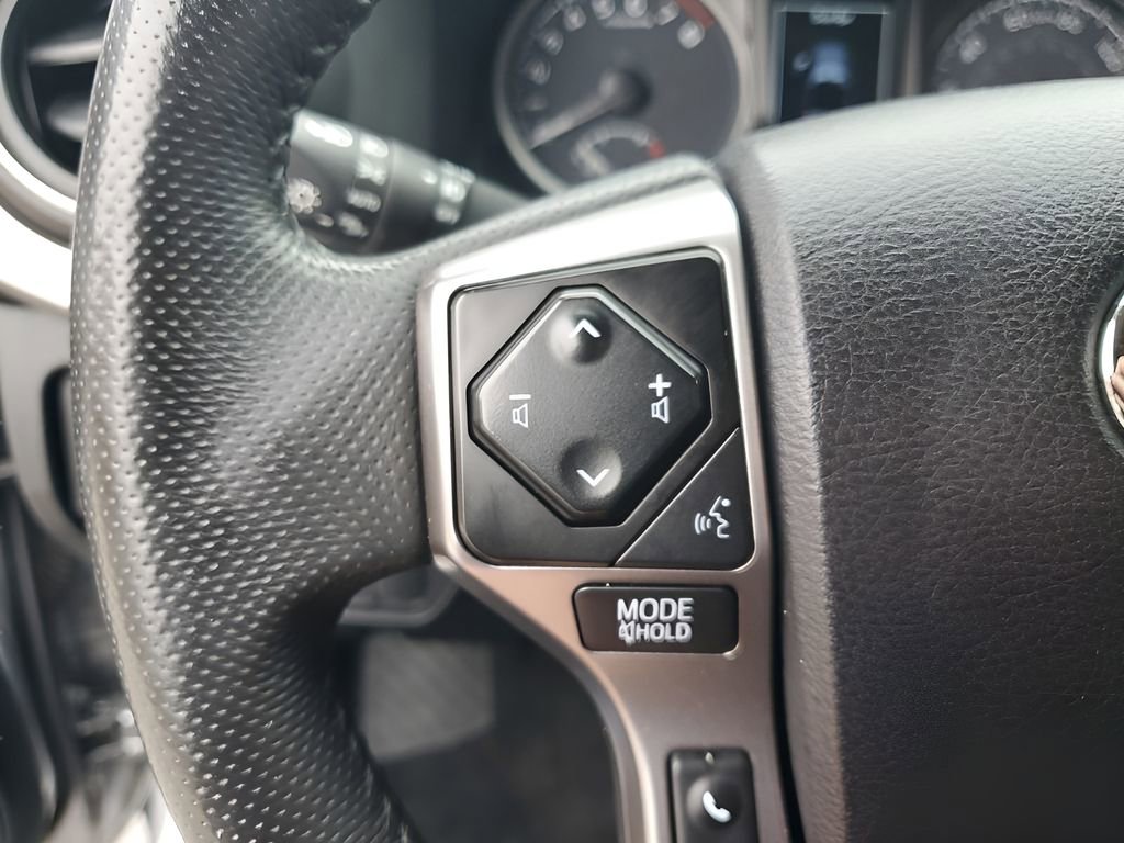 Used 2021 Toyota Tacoma SR5 image 33