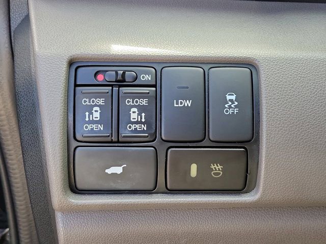 Used 2016 Honda Odyssey EX-L image 14