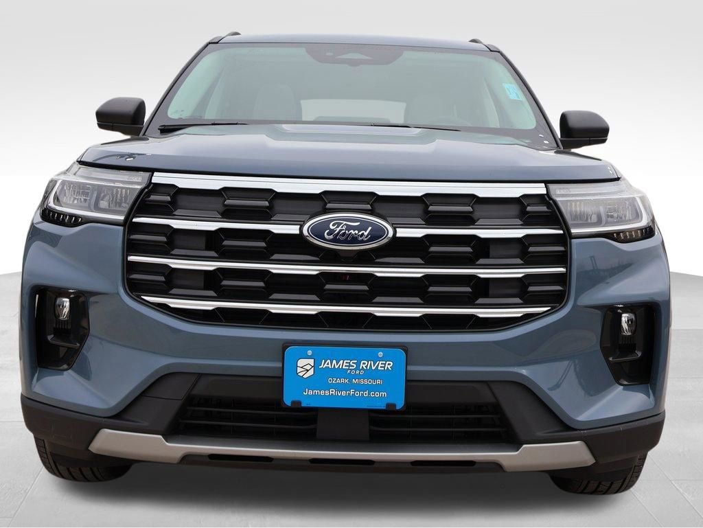 New 2026 Ford Explorer Active w/ Active Comfort Package image 7