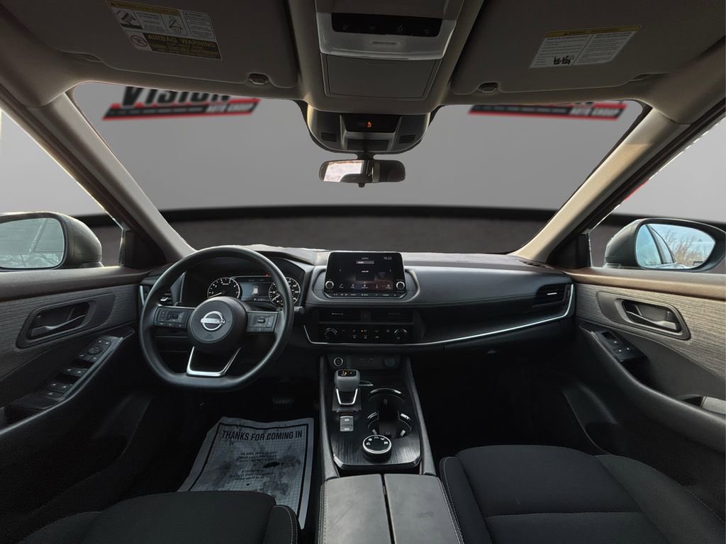 Used 2023 Nissan Rogue S image 26