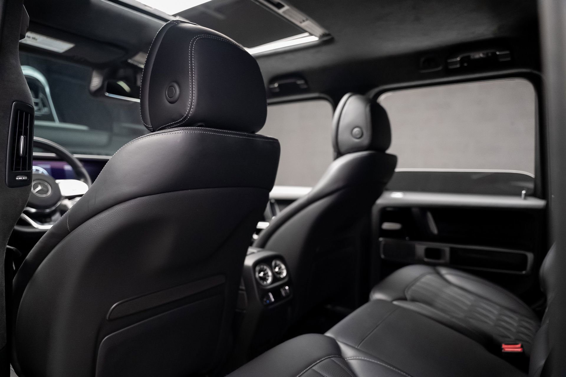 Used 2023 Mercedes-Benz G 550 image 72