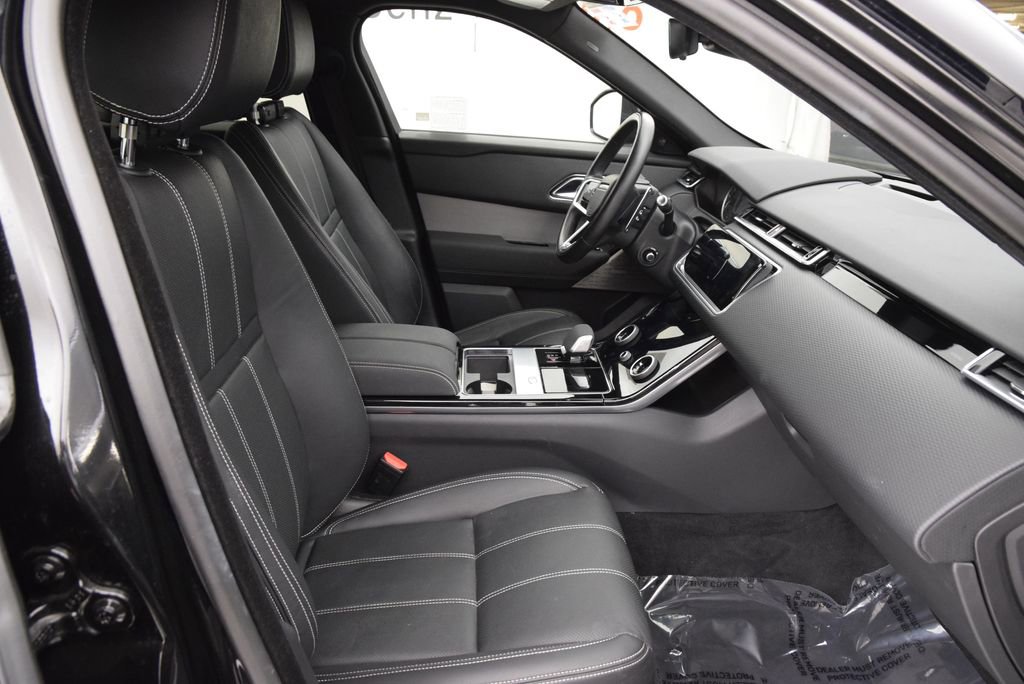 Used 2022 Land Rover Range Rover Velar R-Dynamic S AWD/4WD image 15