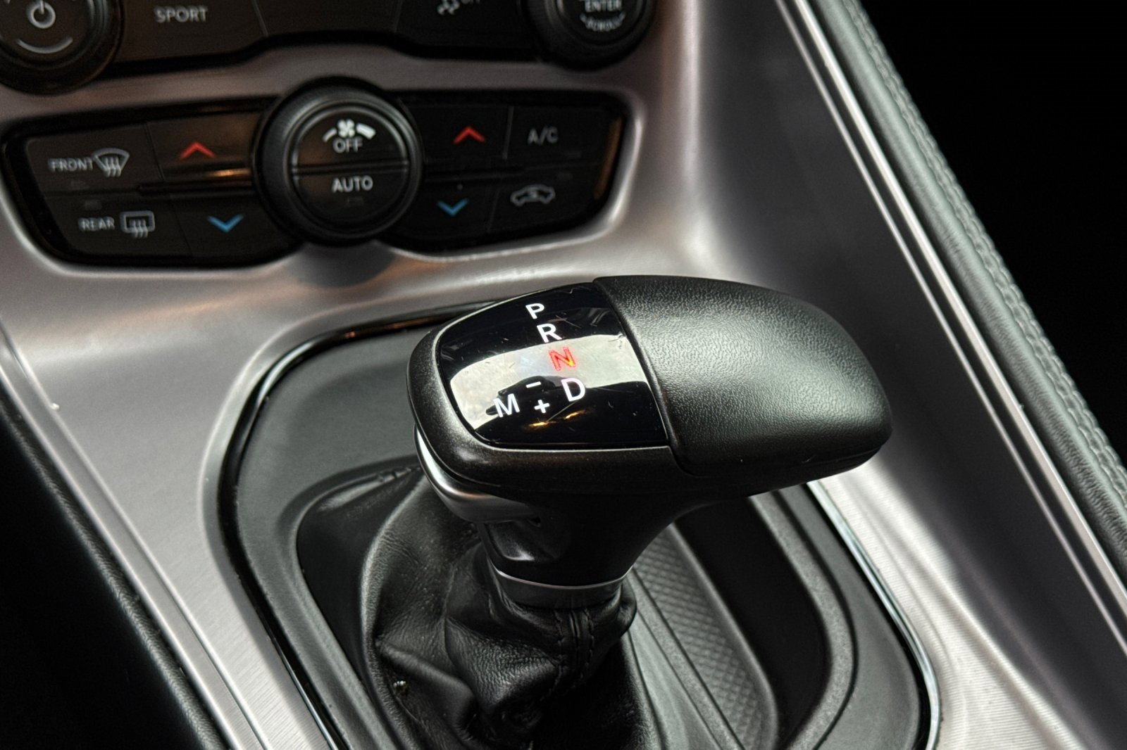 Used 2023 Dodge Challenger SXT w/ Blacktop Package image 20