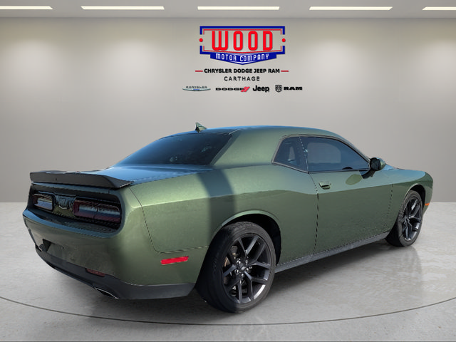 Used 2021 Dodge Challenger SXT w/ Blacktop Package RWD image 5