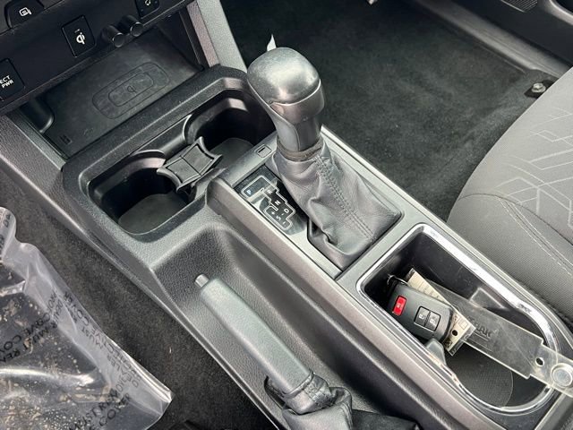 Used 2017 Toyota Tacoma TRD Off-Road w/ Tow Package (A/T) image 20