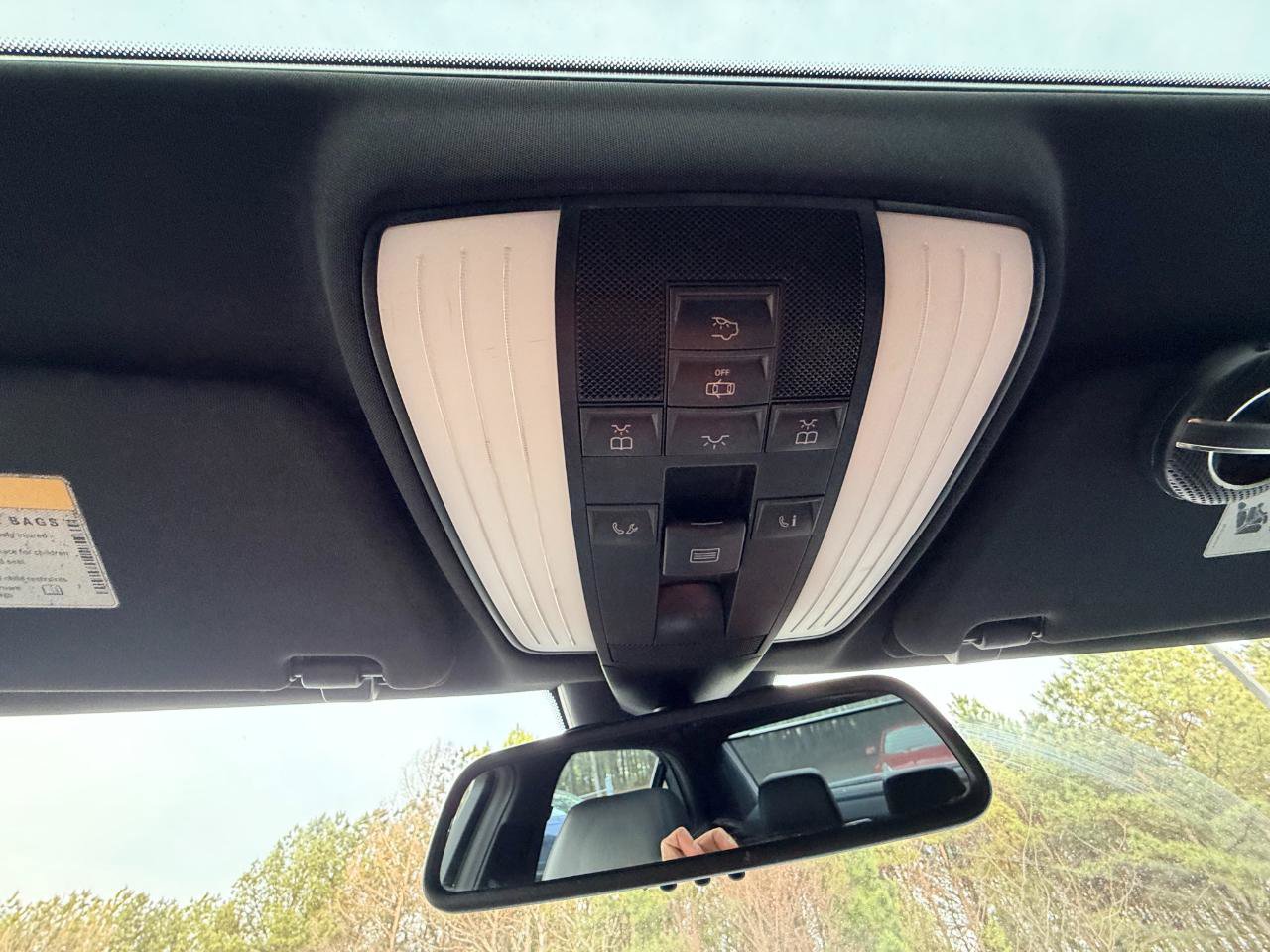 Used 2013 Mercedes-Benz E 350 Sedan image 26