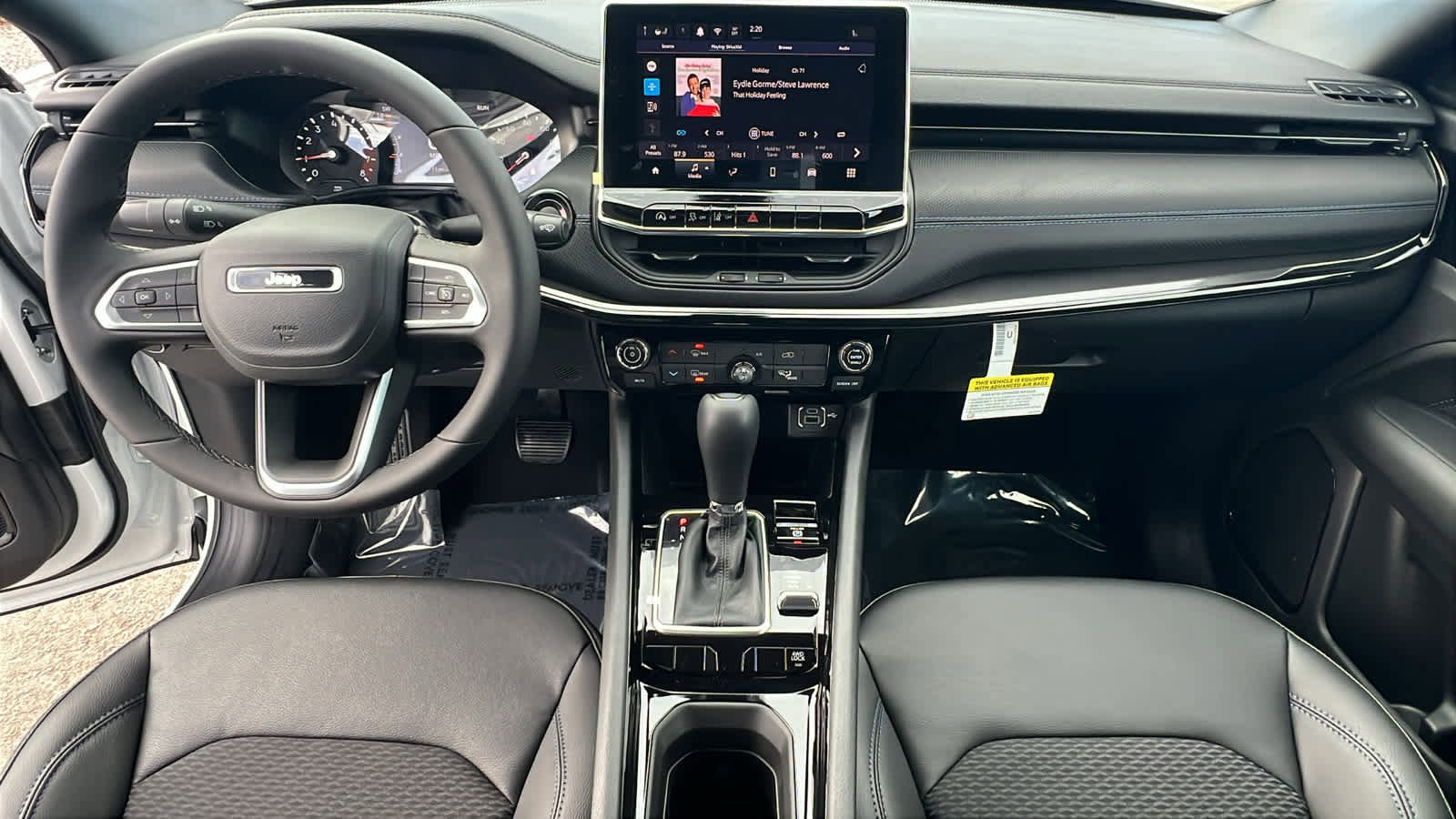 New 2026 Jeep Compass Latitude image 26