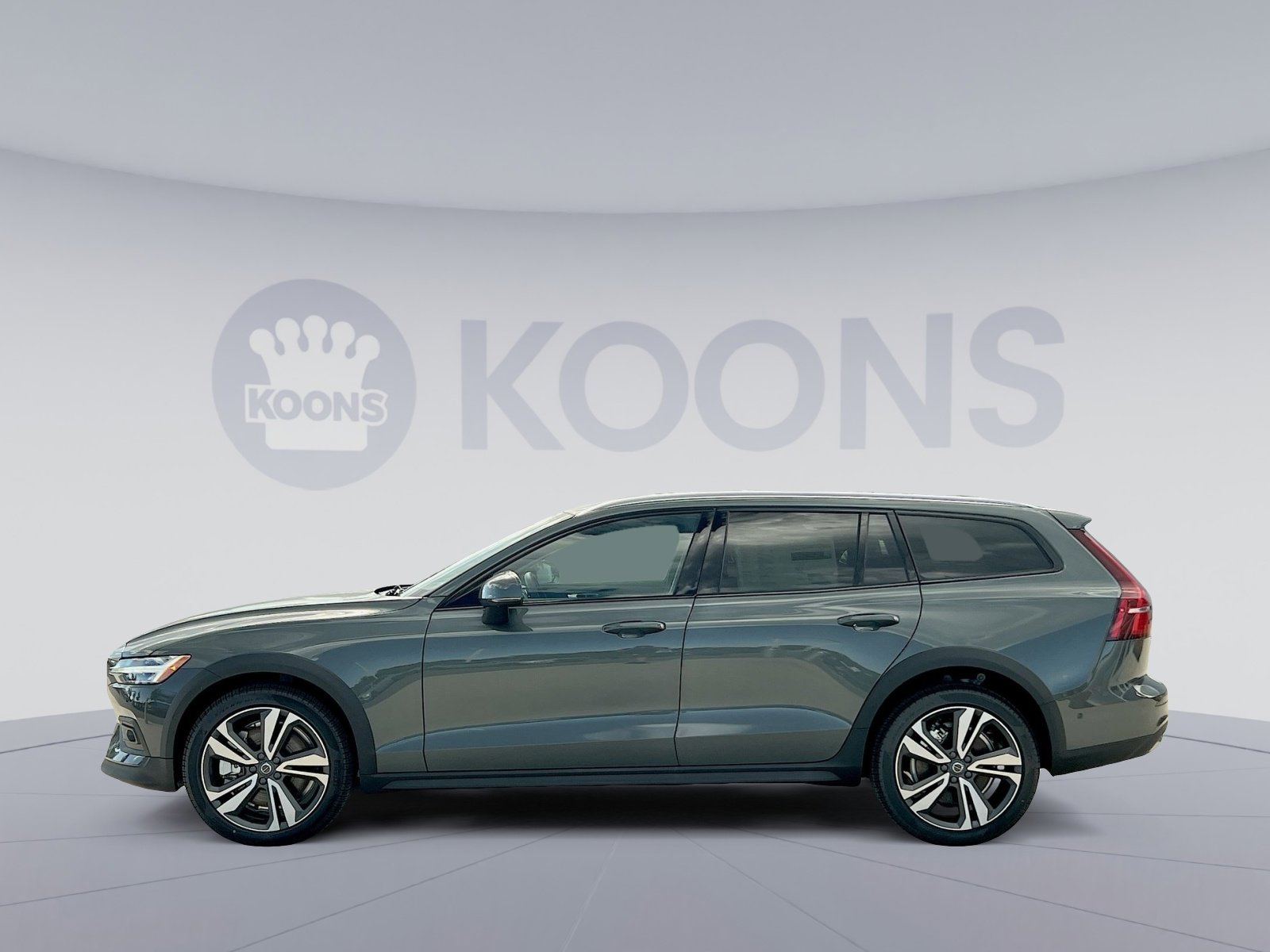 New 2026 Volvo V60 B5 Cross Country Plus w/ Protection Package Premier image 2