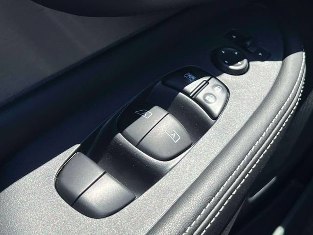 Certified 2024 Nissan Murano SV w/ SV Midnight Edition Package AWD/4WD image 19