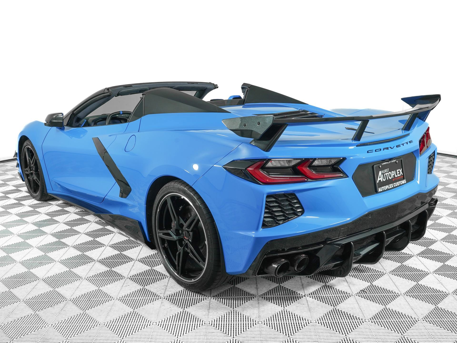 Used 2022 Chevrolet Corvette Stingray Premium Conv w/ Z51 Performance Package RWD image 9