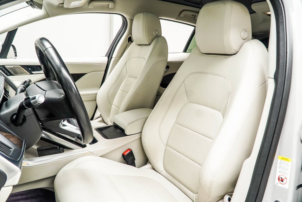 Used 2020 Jaguar I-PACE S image 40
