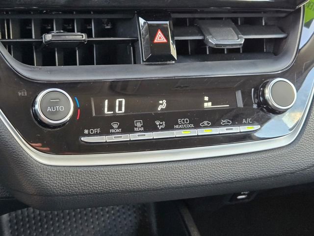 Used 2024 Toyota Corolla LE FWD image 20
