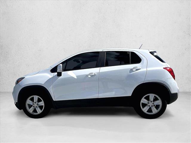Used 2021 Chevrolet Trax LS w/ Tint and Cruise Package FWD image 6