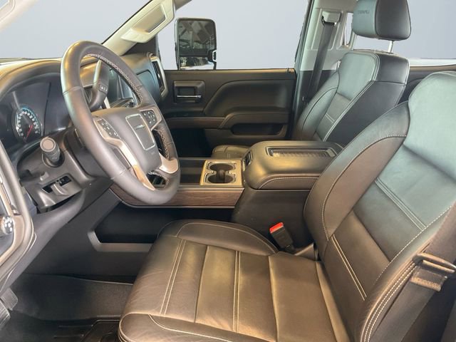 Used 2018 GMC Sierra 3500 Denali w/ Duramax Plus Package AWD/4WD image 9