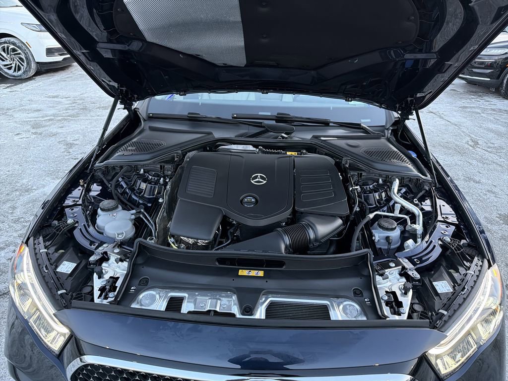 Used 2024 Mercedes-Benz E 350 4MATIC Sedan image 34