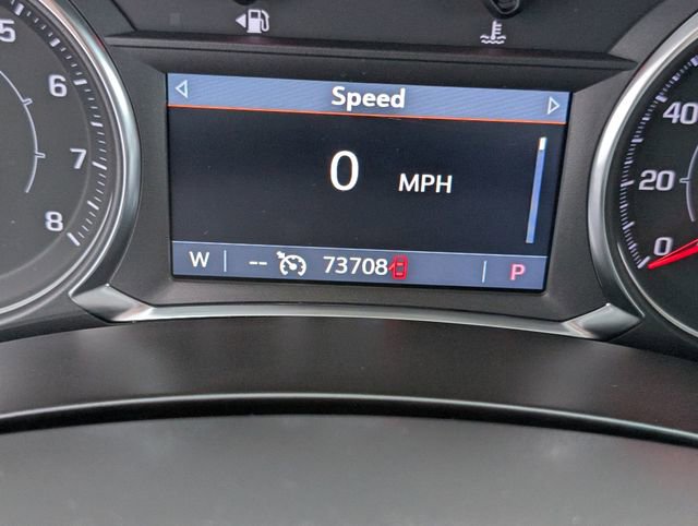 Used 2024 GMC Terrain SLT image 14