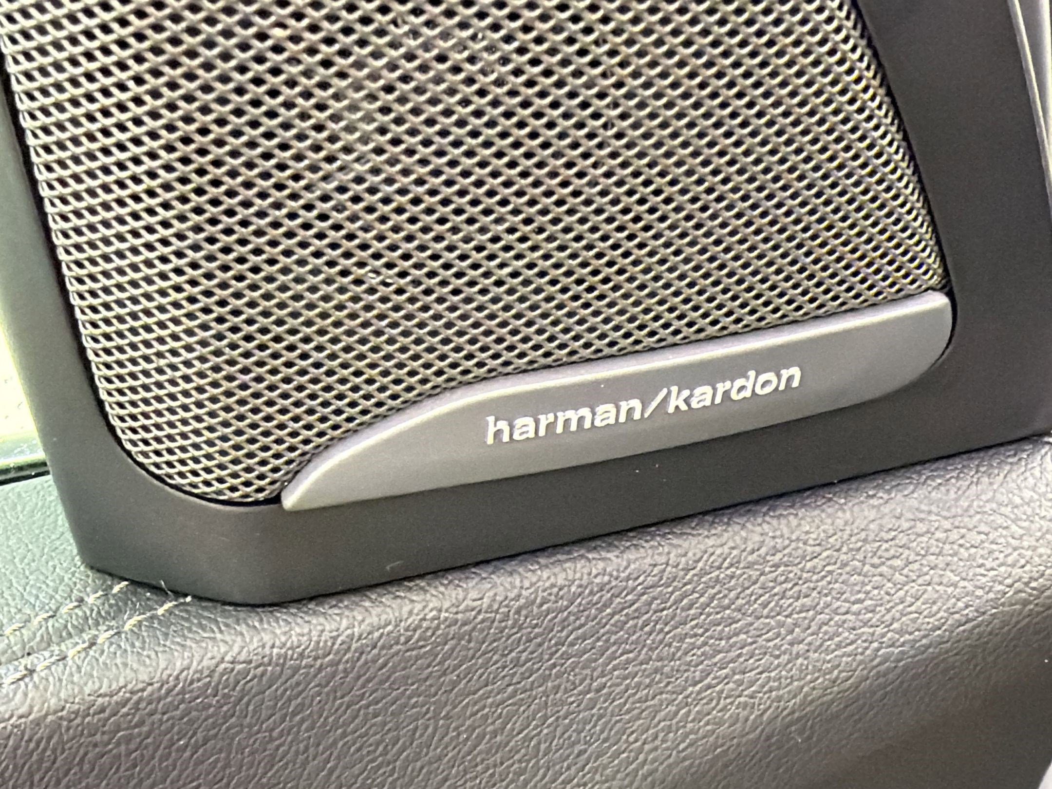 Certified 2023 BMW X5 xDrive45e w/ Climate Comfort Package image 23