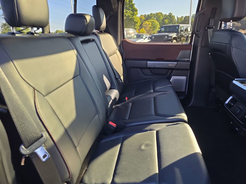 Used 2022 Ford F150 Lariat w/ Equipment Group 502A High image 39