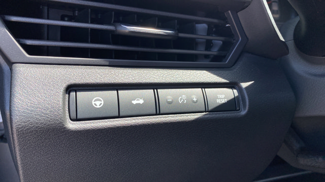 Used 2023 Nissan Altima 2.5 SL AWD/4WD image 30