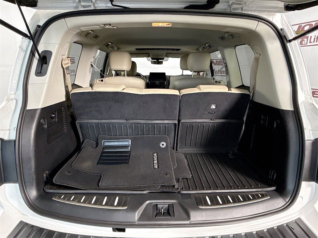 Certified 2024 Nissan Armada Platinum w/ Captain's Chairs Package image 31