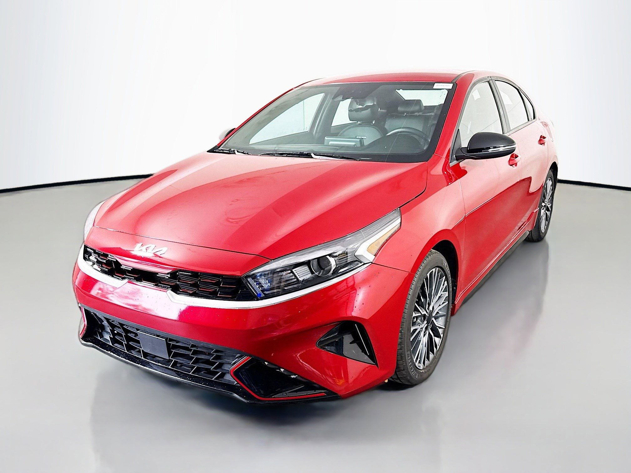 Used 2024 Kia Forte GT-Line image 4