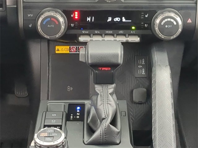 Certified 2025 Toyota 4Runner TRD Off-Road Premium image 19