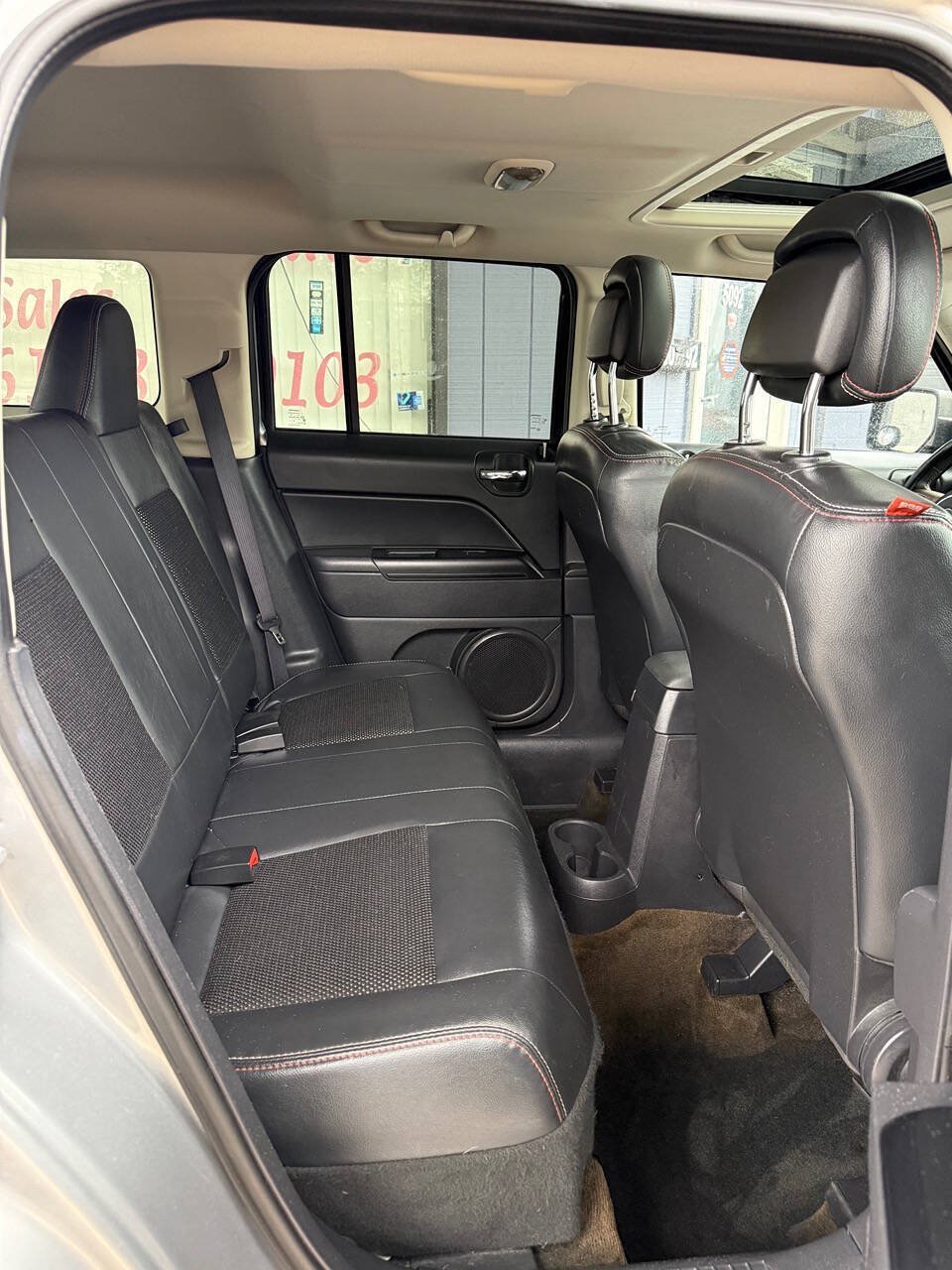 Used 2017 Jeep Patriot 75th Anniversary w/ Power Value Group FWD image 11
