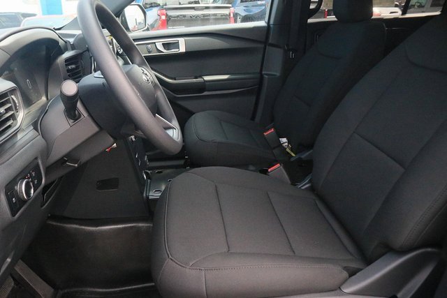 New 2025 Ford Explorer 4WD Police Interceptor image 12