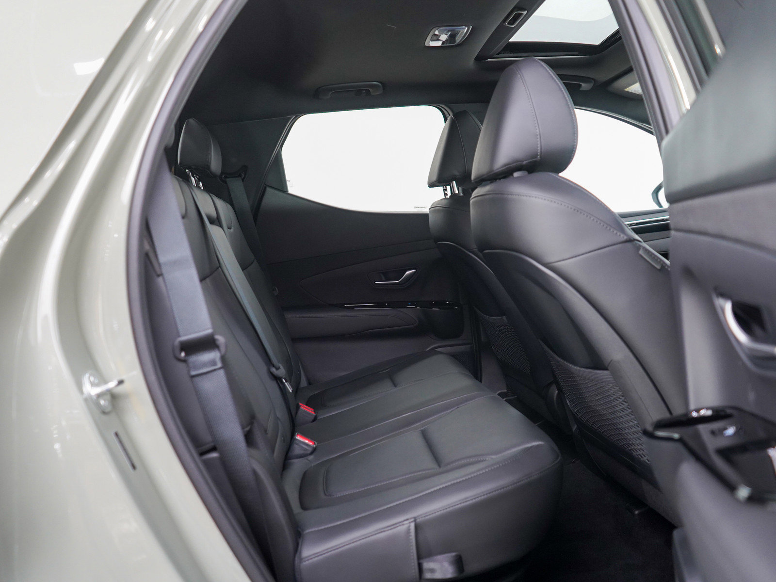 Used 2024 Hyundai Santa Cruz Limited image 11