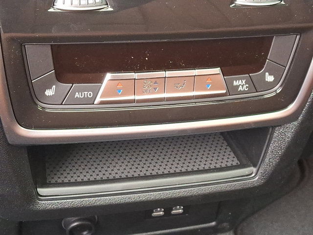 New 2026 BMW X5 M60i image 6