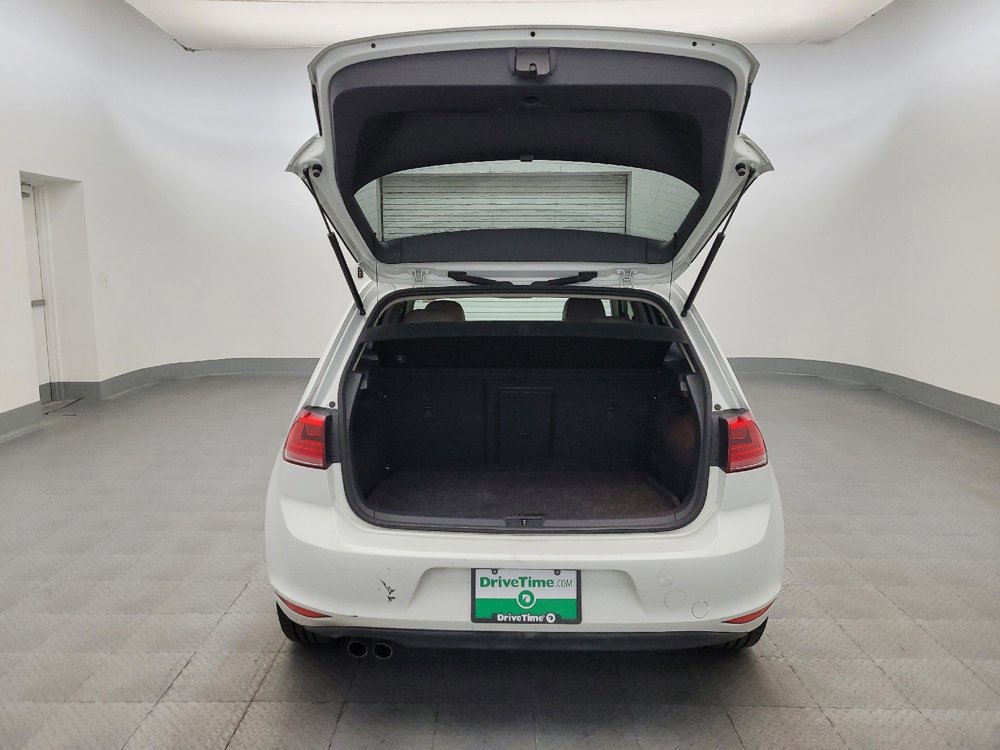 Used 2015 Volkswagen Golf S image 29