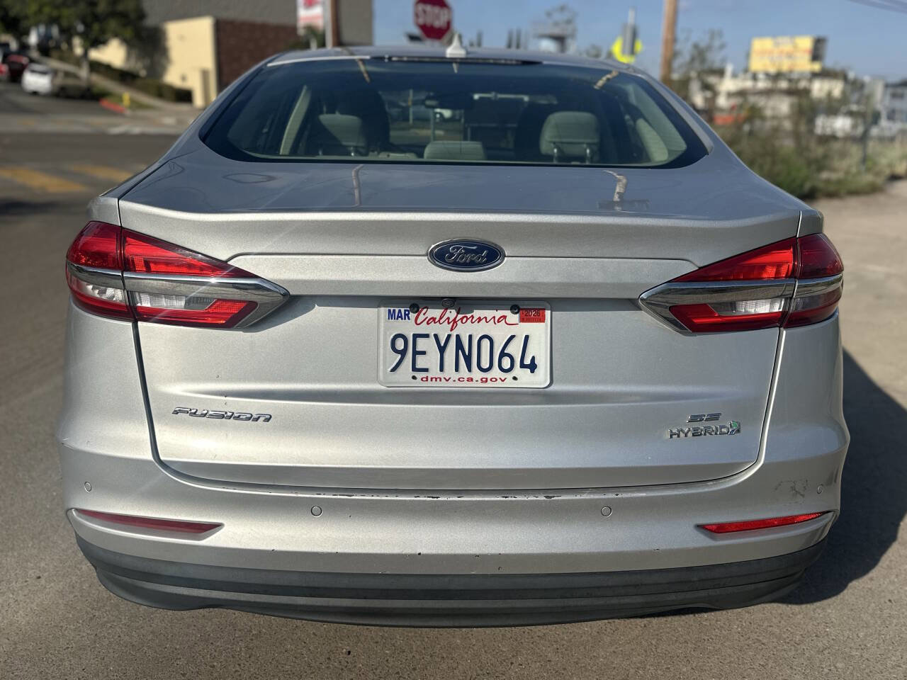 Used 2019 Ford Fusion SE image 5