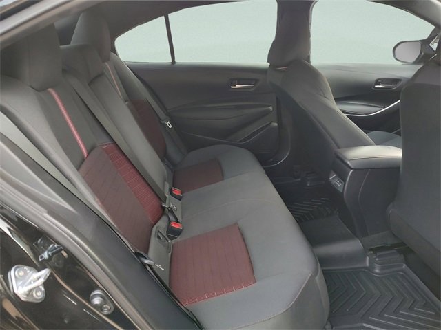 Used 2025 Toyota Corolla SE image 32