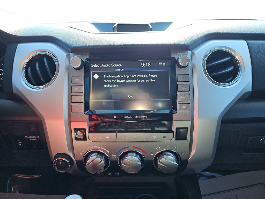 Used 2020 Toyota Tundra SR5 w/ SR5 Leather Package AWD/4WD image 22