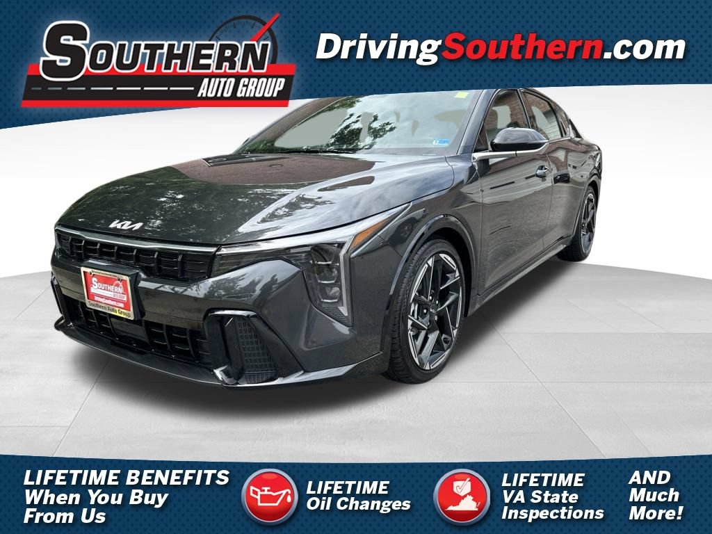 Used 2025 Kia K4 GT-Line w/ GT-Line Premium Package FWD image 1