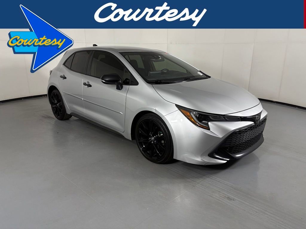 Used 2022 Toyota Corolla SE w/ Carpet Mat Package (TMS)