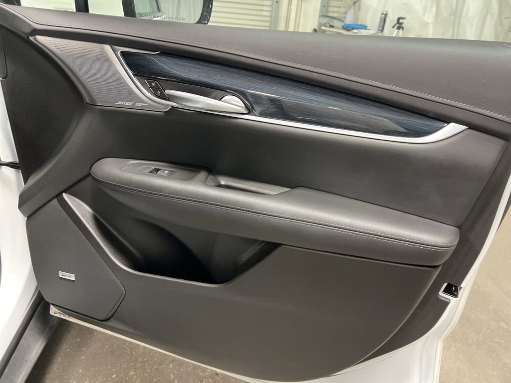 Used 2024 Cadillac XT5 Premium Luxury image 10