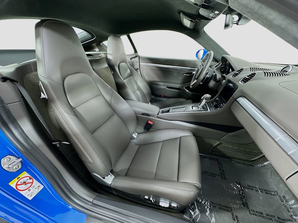 New 2025 Porsche 718 Cayman GT4 image 26