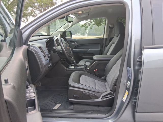 Used 2022 Chevrolet Colorado Z71 AWD/4WD image 10