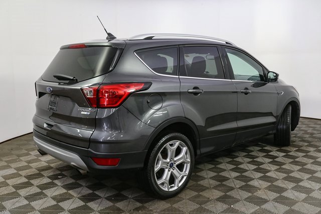 Used 2019 Ford Escape Titanium image 13