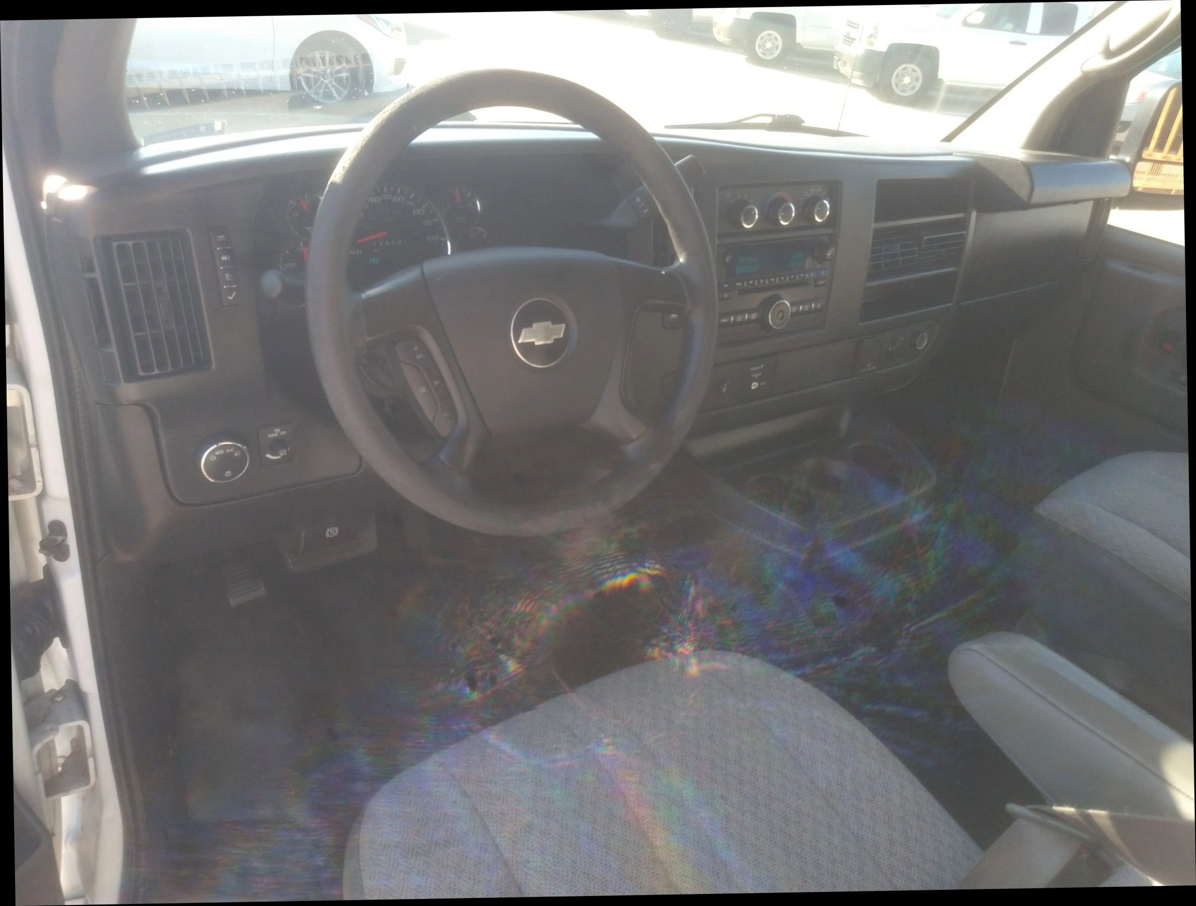 Used 2015 Chevrolet Express 2500 LS image 27