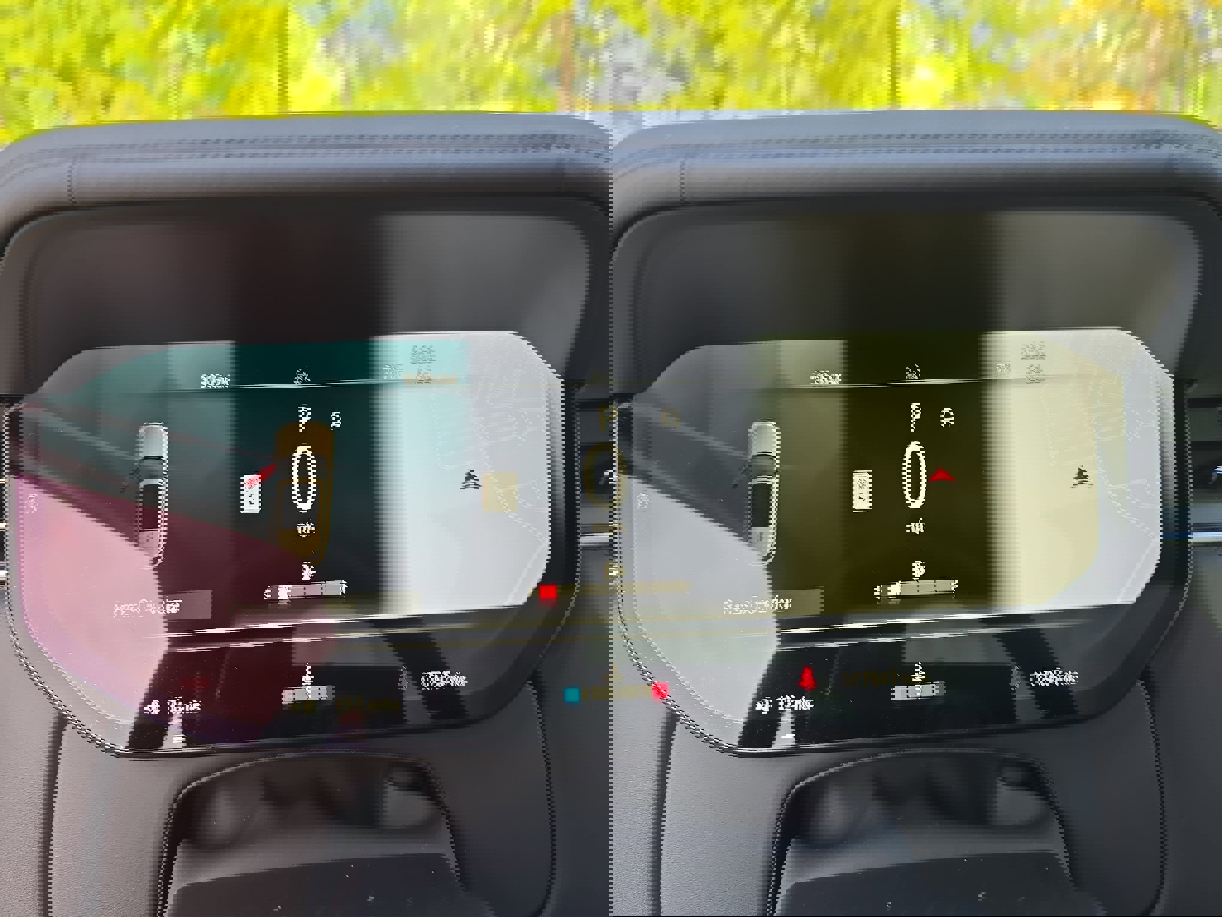 Used 2025 Land Rover Range Rover Long Wheelbase SE image 19