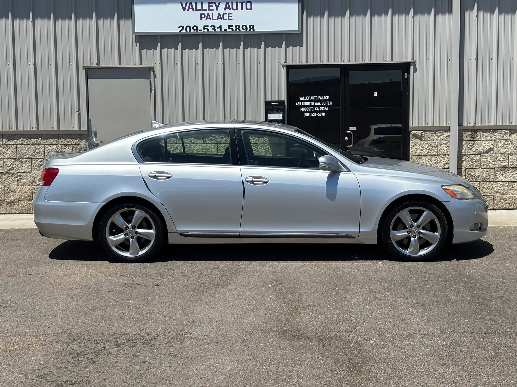 Used 2008 Lexus GS 460 RWD image 2