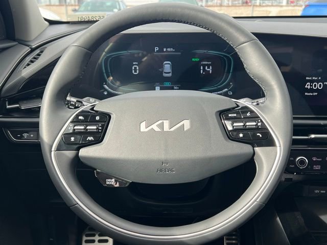 New 2025 Kia Niro SX Touring image 21