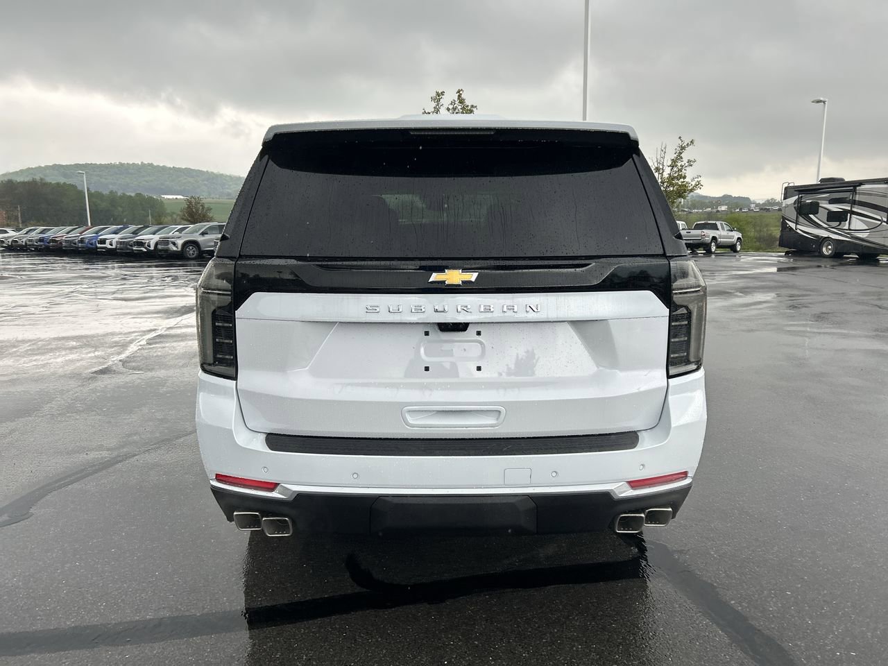 New 2026 Chevrolet Suburban High Country w/ Sun And Tow Package AWD/4WD image 6