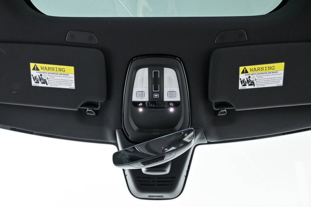 New 2026 Volvo XC90 T8 Plus w/ Protection Package image 19