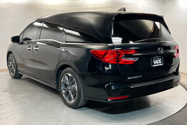 Used 2022 Honda Odyssey Elite image 3