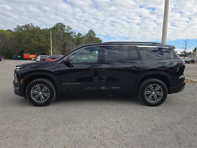 Used 2024 Chevrolet Traverse LT image 6